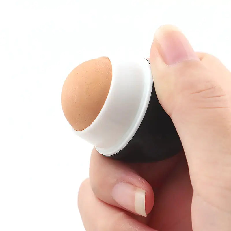 Oil-Absorbing Face Roller